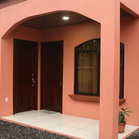 Arenal Red Apartment La Fortuna Екстериор снимка