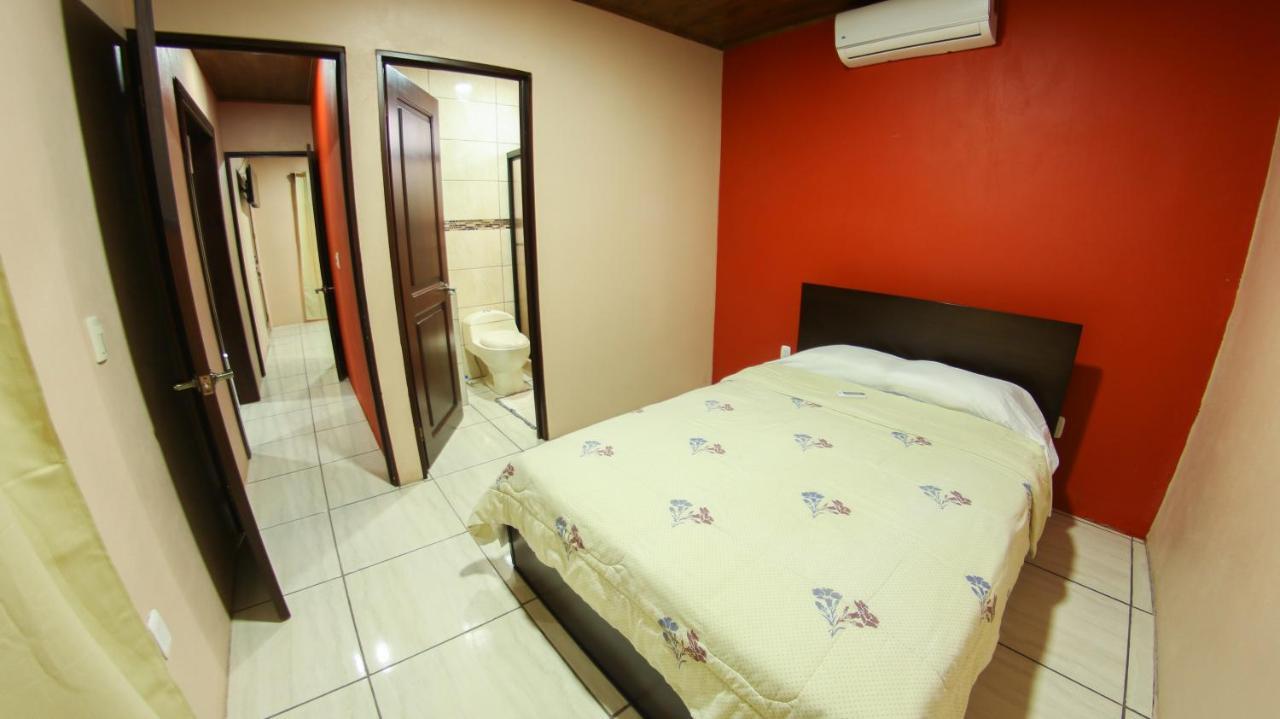 Arenal Red Apartment La Fortuna Екстериор снимка